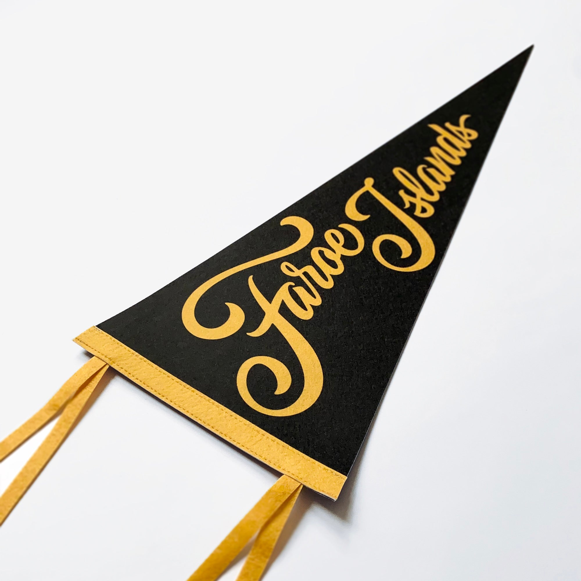 Faroe Islands Pennant Black & Yellow