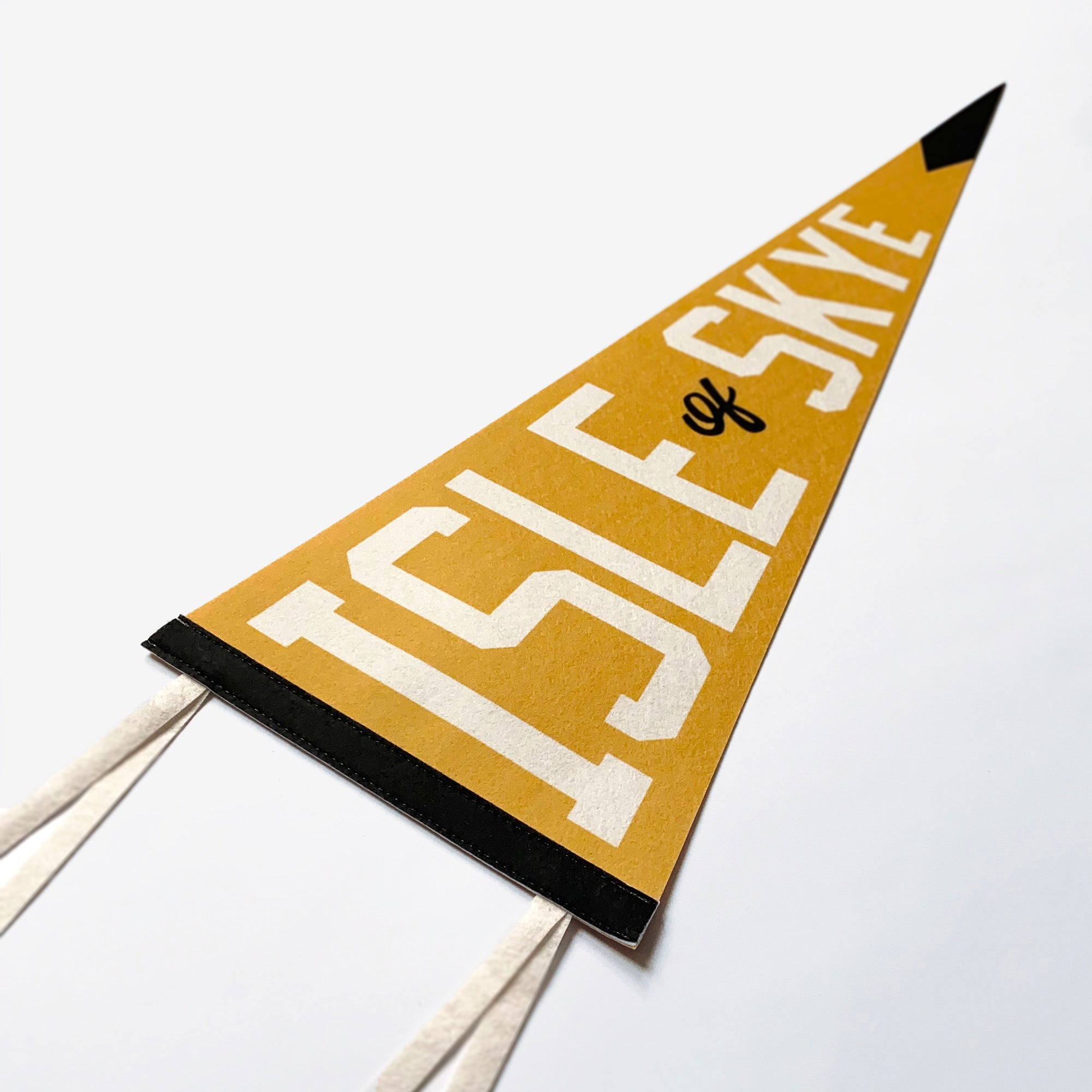 Isle Of Skye Pennant Mustard, Off White & Black