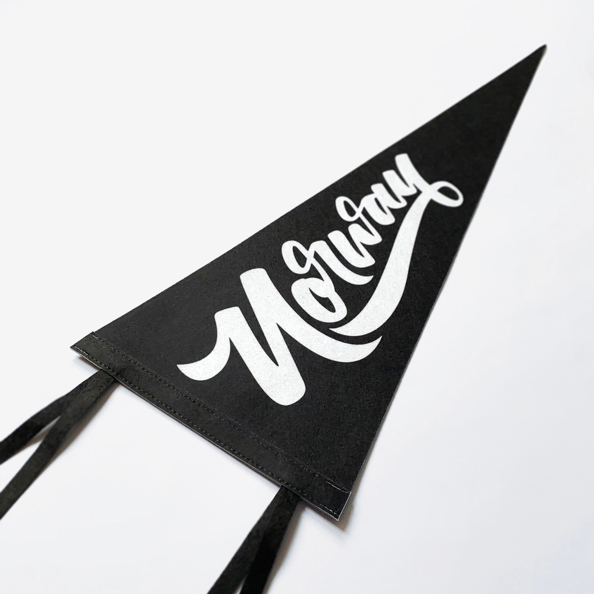 Norway Pennant Black & White